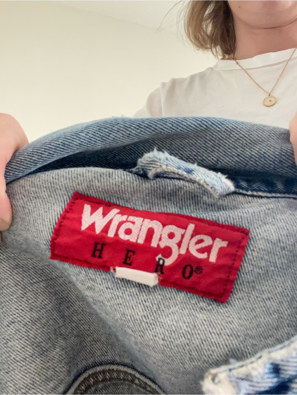 Vintage Wrangler Hero Distressed Blue Oversized Denim Jacket - Picture 9 of 9